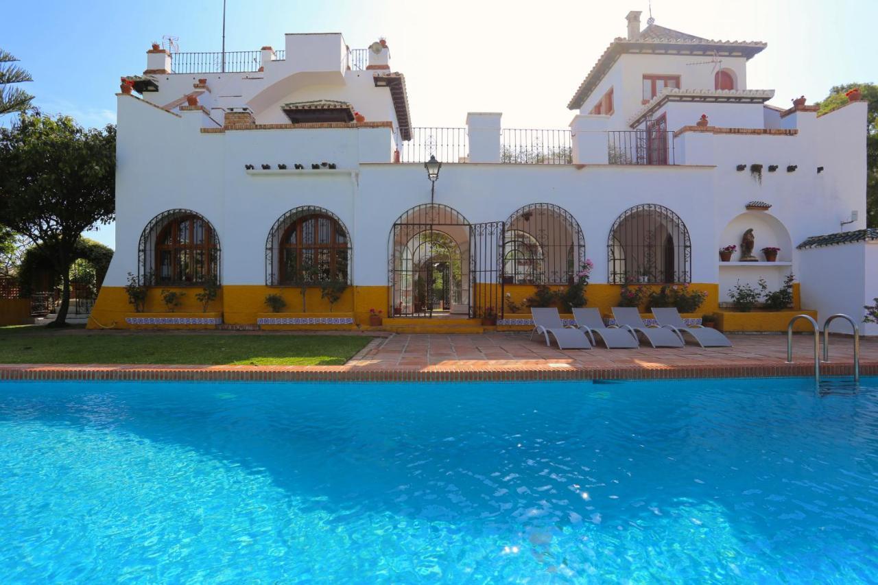 Villa Clavero Seven Premium Apt Málaga Buitenkant foto